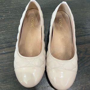 Vionic Women’s Spark Desiree Ballet Flat size 7.5